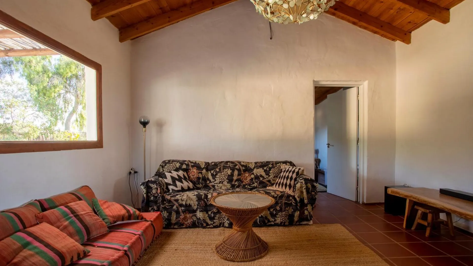 Semesterbostad Rustic Chalet With Pool In Lajares Center