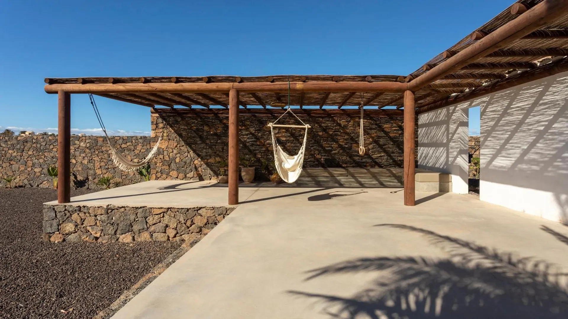 Rustic Chalet With Pool In Lajares Center Holiday home