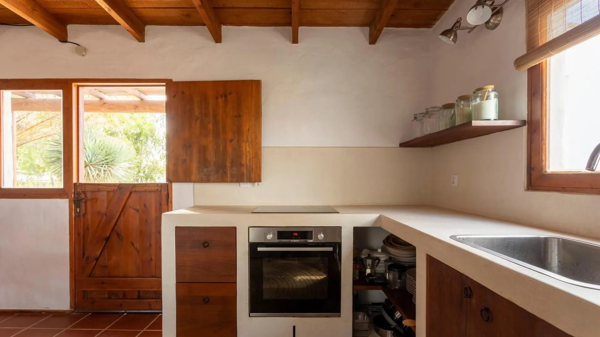 Holiday home Rustic Chalet With Pool In Lajares Center
